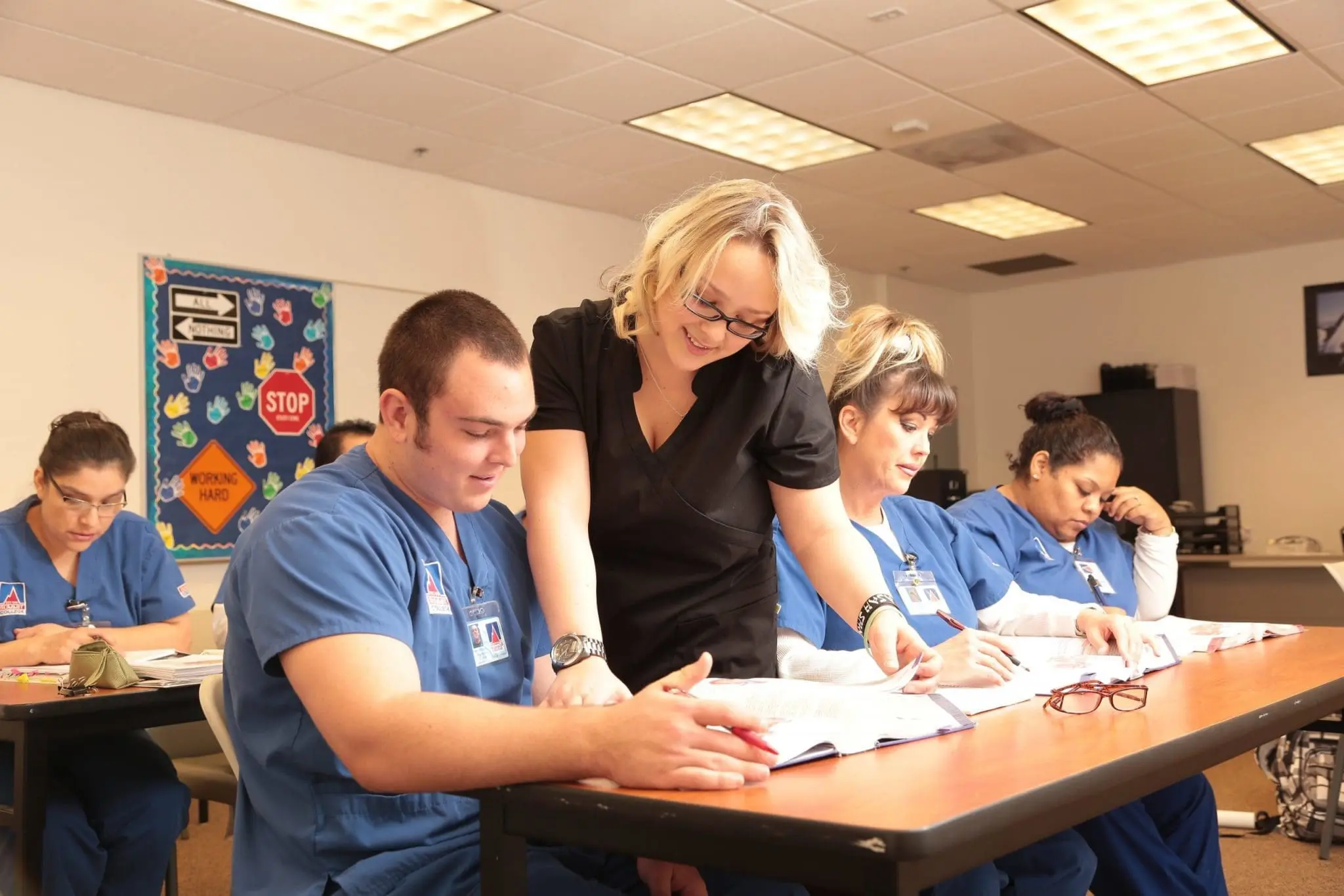 Photo of Differences Between a Registered Nurse and Vocational Nurse